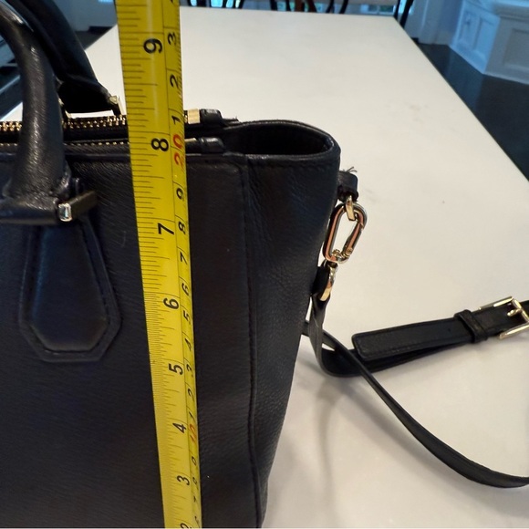 Tory Burch Robinson Black Pebbled Leather Tote  Double Zip Handbag/crossbody - Picture 10 of 16